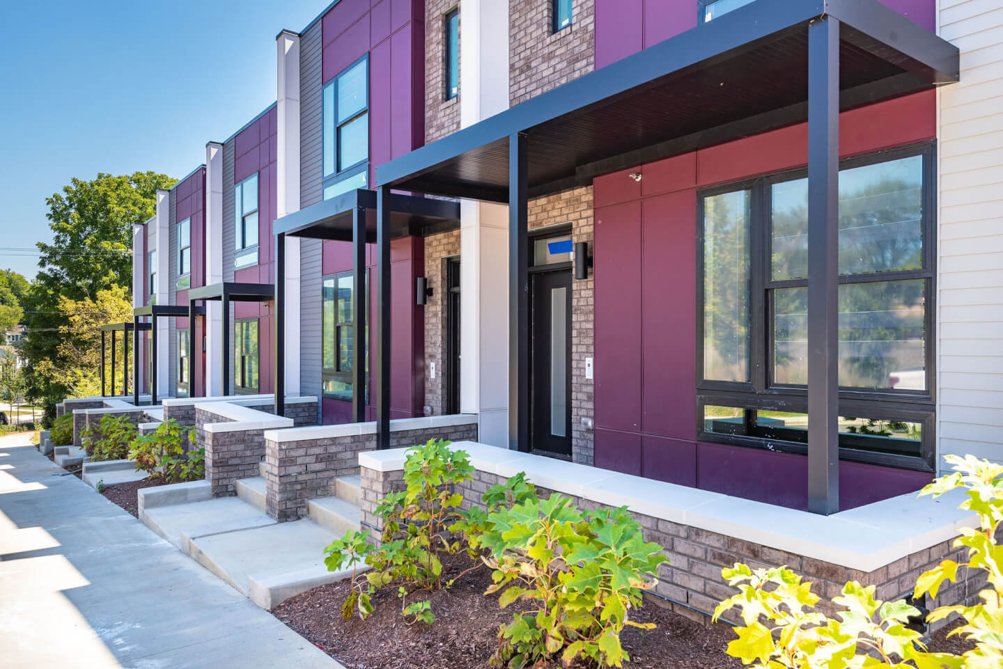 Red Oak Townhomes Metropolitan Development and Housing Agency